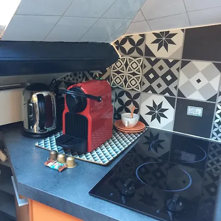 Studio Douillet Centre Vitre -Tout A Pied Extérieur photo